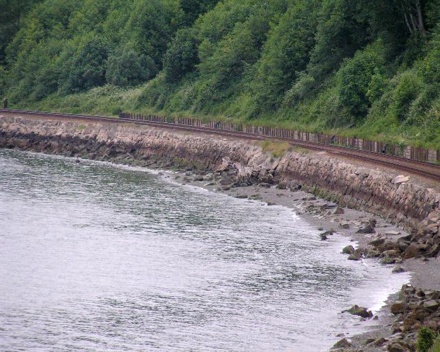 Railroad tracks north from Carkeek
Park, Seattle, Washington, showing failed retaining
wall.